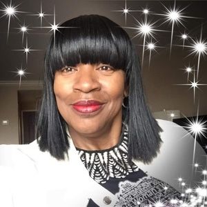 Meet your Posher, Beverly